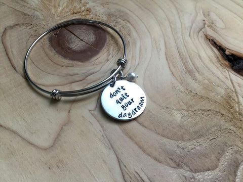 Quote Bracelet- "don't quit your daydream" with an accent bead of your choice