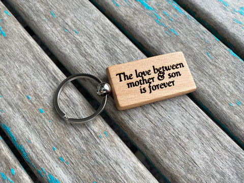 Quote Keychain- "The best sisters get promoted to Aunt" -Wood Keychain