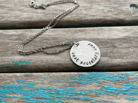 Inspirational Quote Necklace: "best secretary ever" -textured pendant