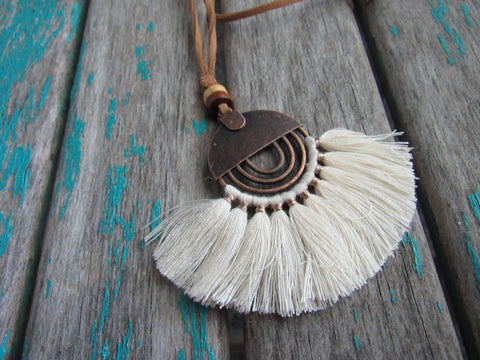 Fringe Necklace in Cream